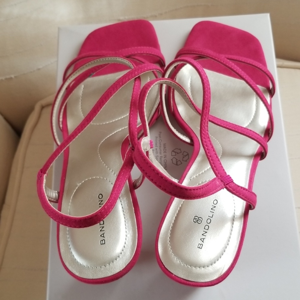 Shoes - Picture 2 of 4